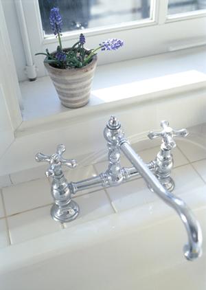 新宿サザンテラスのシェイクシャック – コミュニティーギャザリングプレイス